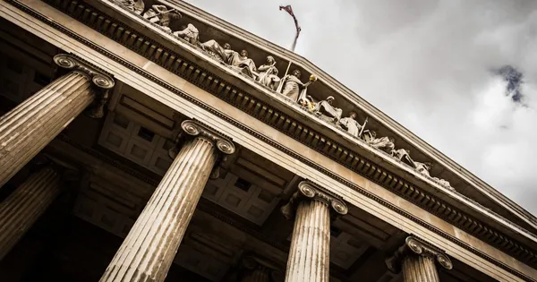 Image liée à données de santé : le décret hds 2026 est publié et durcit les règles d'hébergement